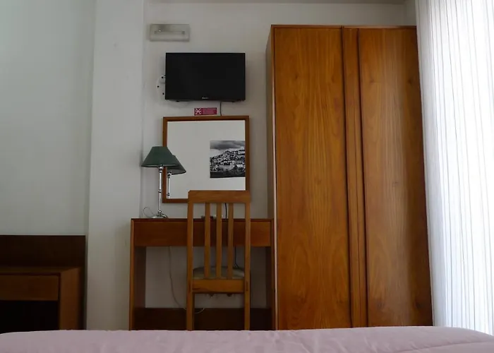 Residencia Pensión 4*